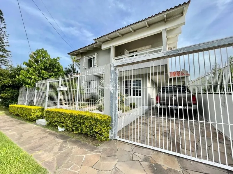 CASA DE ALTO PADRÃO: 1ª foto da galeria de imagens do imóvel