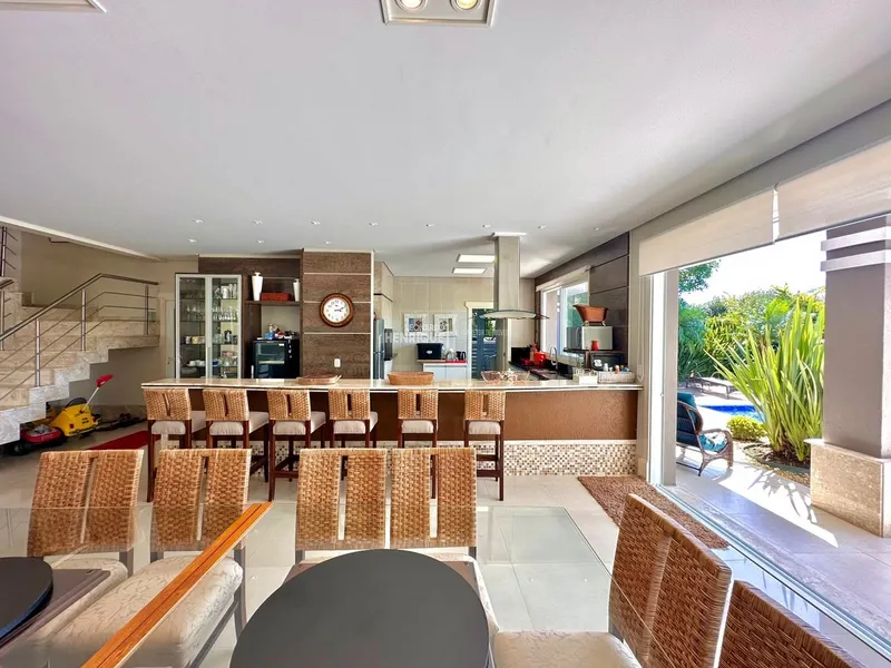 BELÍSSIMA MANSÃO EM CONDOMÍNIO DE LUXO: 27ª foto da galeria de imagens do imóvel