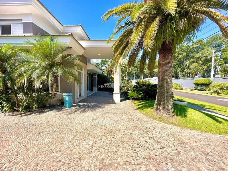 BELÍSSIMA MANSÃO EM CONDOMÍNIO DE LUXO: 9ª foto da galeria de imagens do imóvel