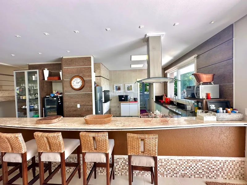 BELÍSSIMA MANSÃO EM CONDOMÍNIO DE LUXO: 24ª foto da galeria de imagens do imóvel