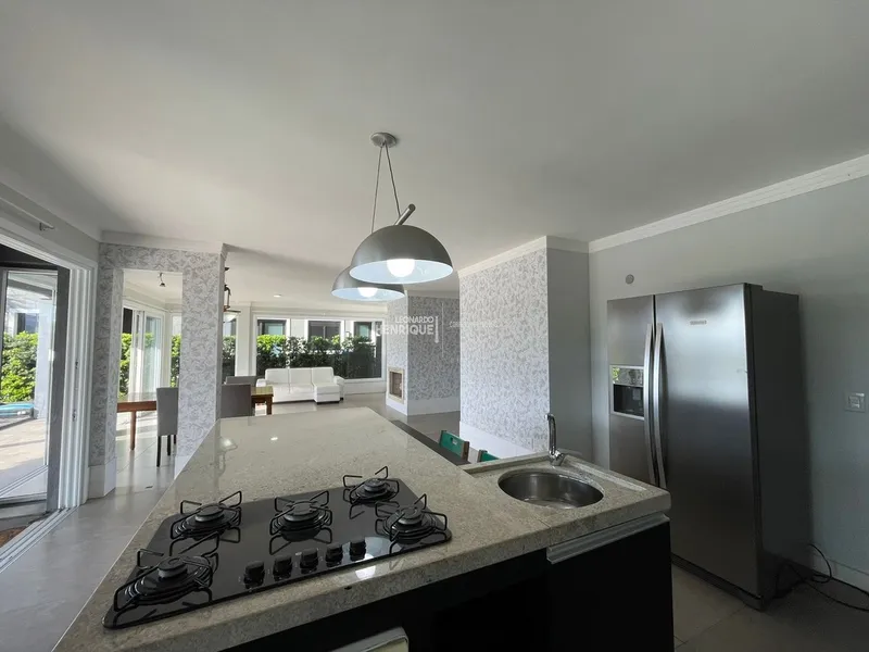 Casa a venda no Condomínio Enseada Lagos de Xangri-lá: 3ª foto da galeria de imagens do imóvel