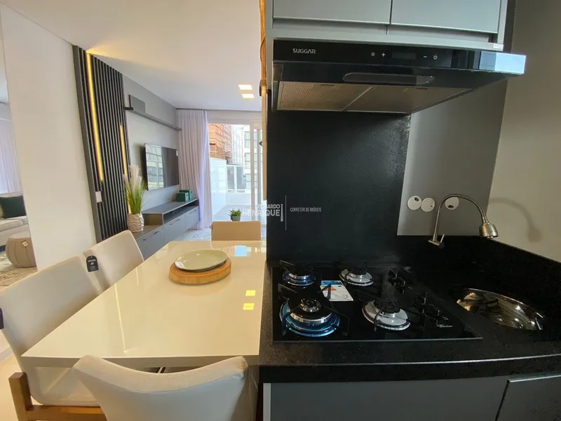 LINDÍSSIMO APARTAMENTO DE DOIS DOMITÓRIOS E TERRAÇO: 7ª foto da galeria de imagens do imóvel