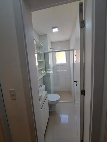 LINDÍSSIMO APARTAMENTO COM DOIS DORMITÓRIOS E UMA SUÍTE: 7ª foto da galeria de imagens do imóvel