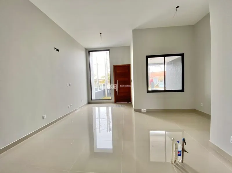 CASA GEMINADA NA ZONA NOVA: 5ª foto da galeria de imagens do imóvel