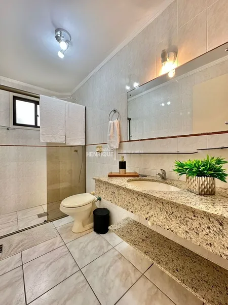 APARTAMENTO DE 2 DORMITORIOS DE FRENTE MELHOR POSIÇAO DA PRAIA LESTE: 21ª foto da galeria de imagens do imóvel