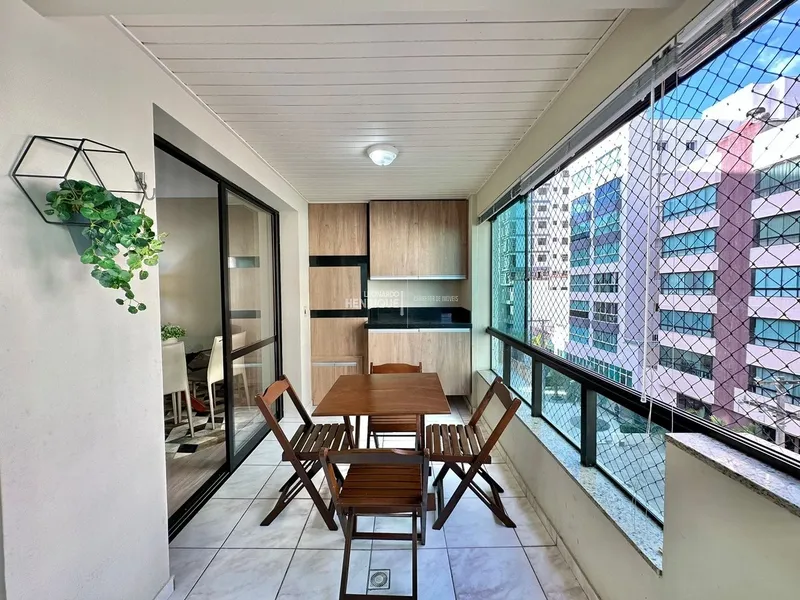 APARTAMENTO DE 2 DORMITORIOS DE FRENTE MELHOR POSIÇAO DA PRAIA LESTE: 4ª foto da galeria de imagens do imóvel