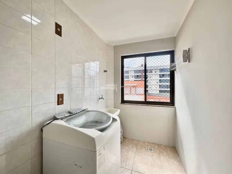 Apartamento 3 dormitórios com vista mar: 2ª foto da galeria de imagens do imóvel