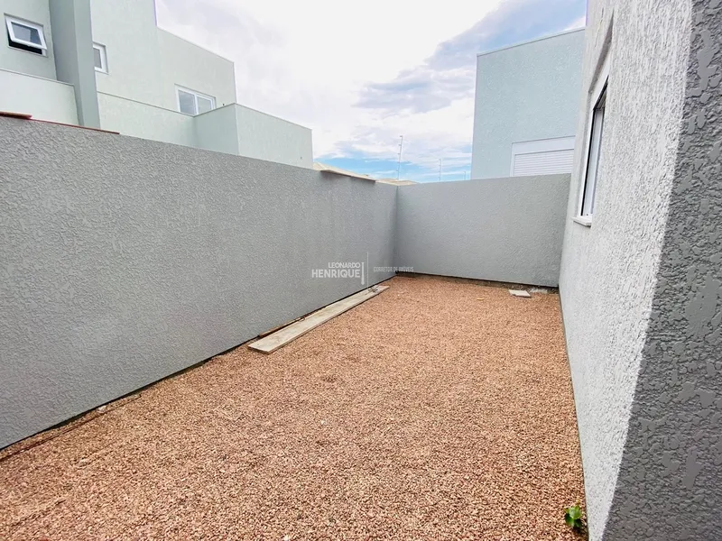 Poucas quadras do mar: 8ª foto da galeria de imagens do imóvel