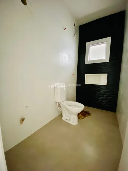 Poucas quadras do mar: 3ª foto da galeria de imagens do imóvel