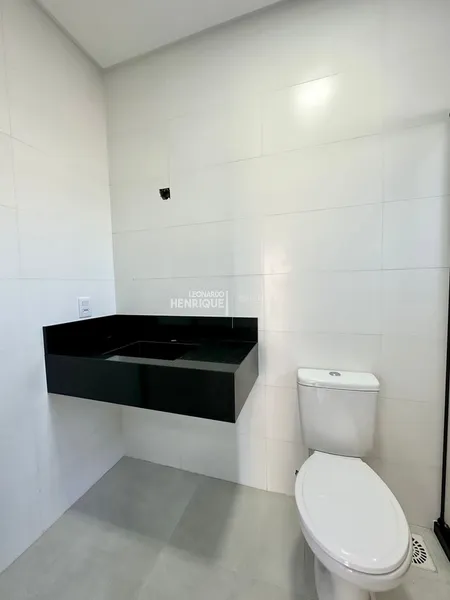 LINDA CASA  DE DOIS DORMITÓRIOS: 18ª foto da galeria de imagens do imóvel