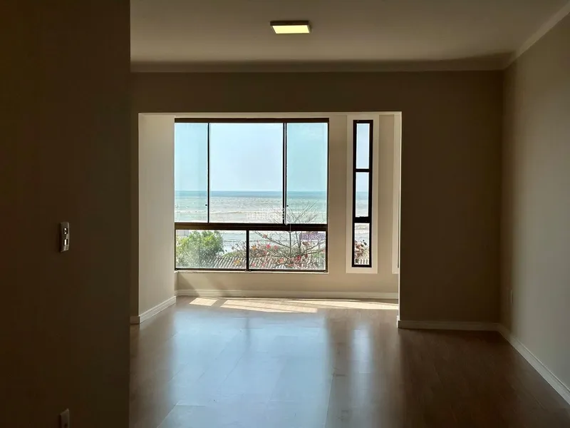 APARTAMENTO À VENDA COM VISTA ETERNA PARA O MAR: 7ª foto da galeria de imagens do imóvel