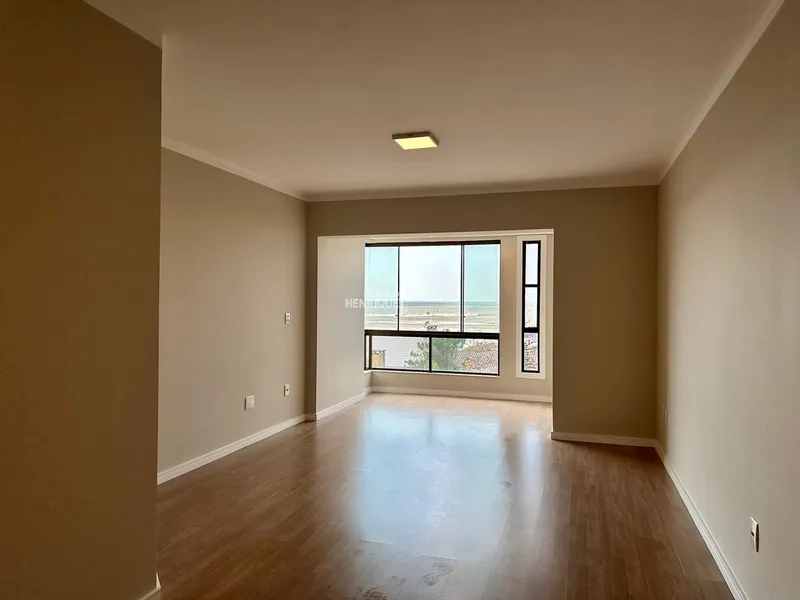 APARTAMENTO À VENDA COM VISTA ETERNA PARA O MAR: 9ª foto da galeria de imagens do imóvel