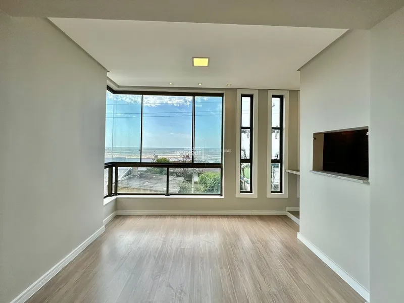 APARTAMENTO À VENDA COM VISTA ETERNA PARA O MAR: 2ª foto da galeria de imagens do imóvel