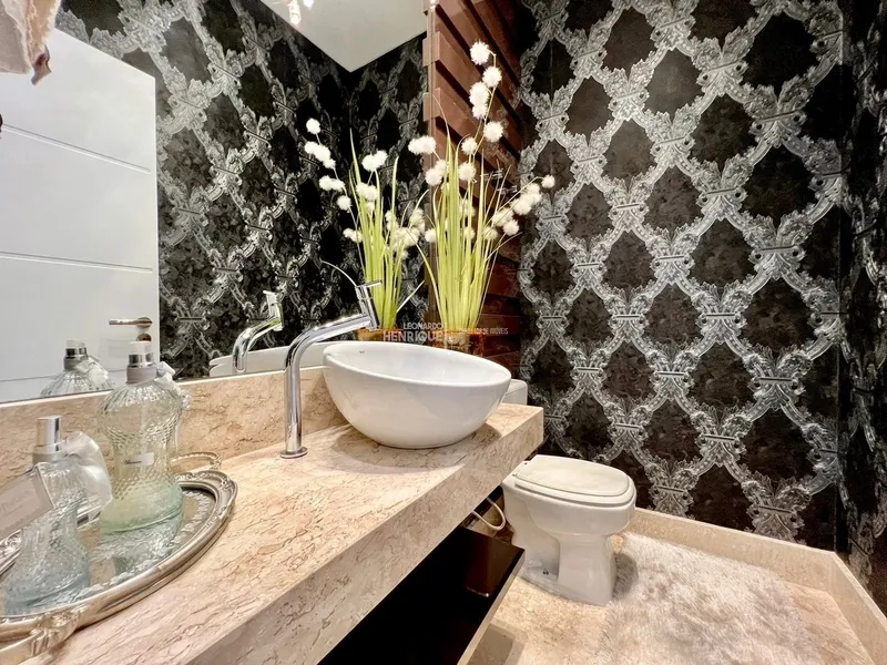 MANSÃO A BEIRA LAGO: 14ª foto da galeria de imagens do imóvel