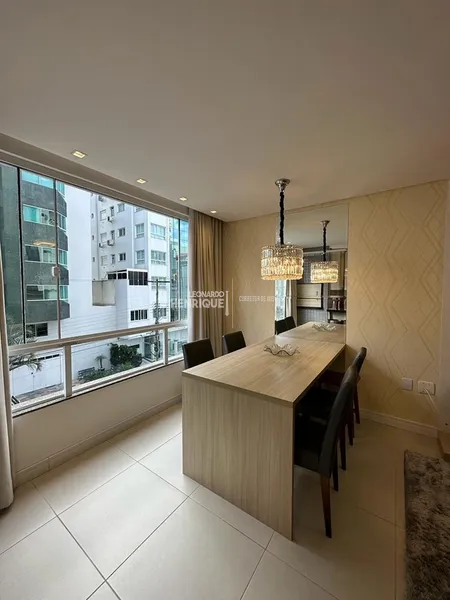 Apartamento com   106m2, área total, com terraço lateral.: 2ª foto da galeria de imagens do imóvel