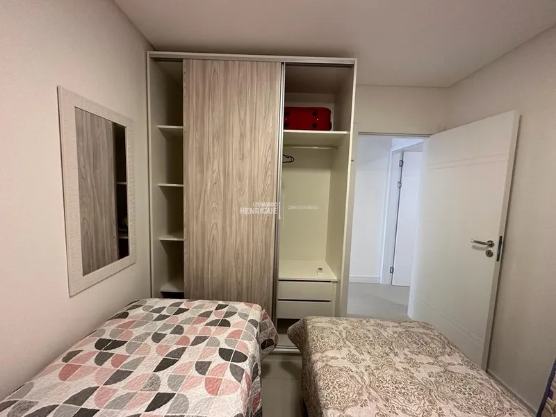 Apartamento com   106m2, área total, com terraço lateral.: 20ª foto da galeria de imagens do imóvel