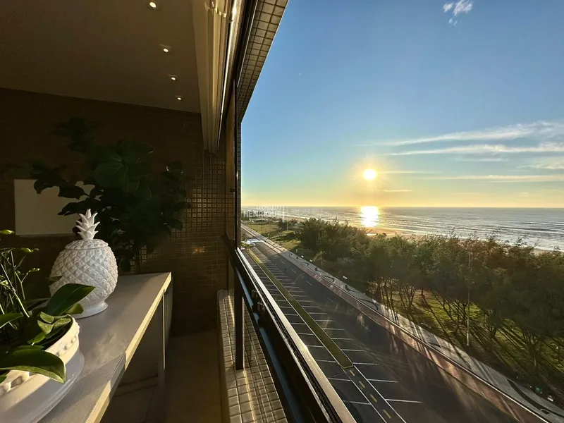 Apartamento na beira mar de Capão da Canoa: 1ª foto da galeria de imagens do imóvel