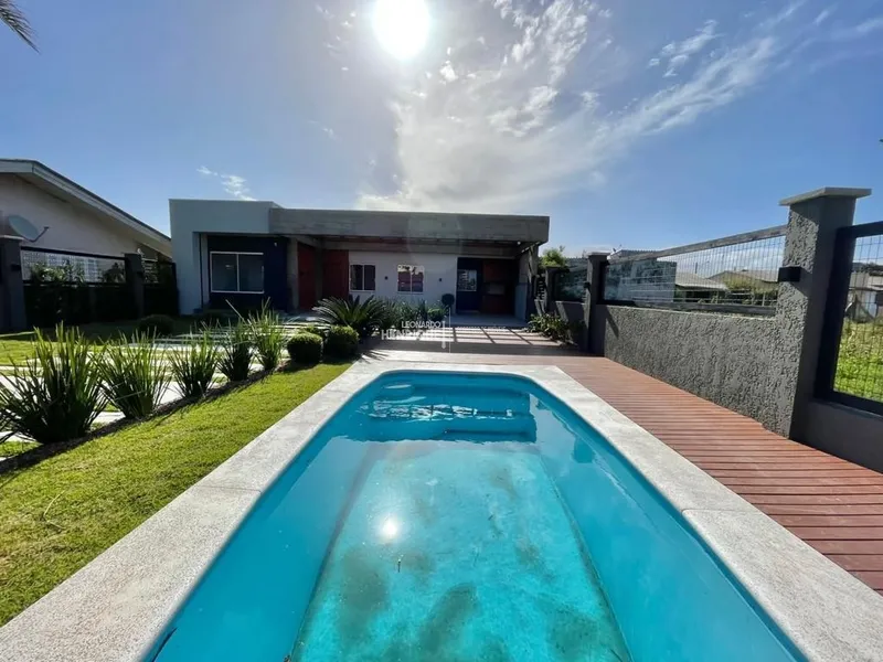 CASA PRAIA ATLANTIDA SUL: 2ª foto da galeria de imagens do imóvel