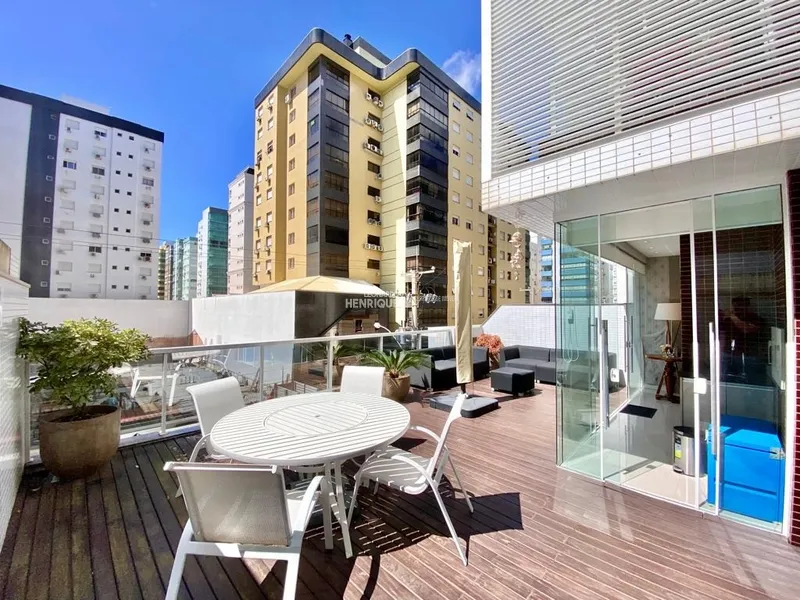 Luxo e sofisticação, descubra o seu refúgio em Capão da Canoa: 2ª foto da galeria de imagens do imóvel