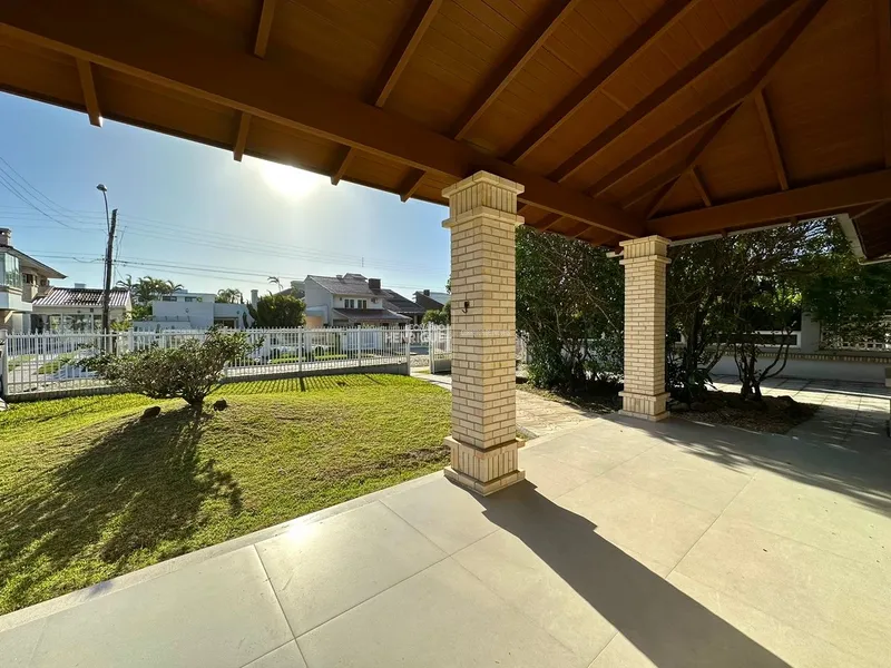 SOBRADO À VENDA  PRAIA DE ATLÂNTIDA: 8ª foto da galeria de imagens do imóvel