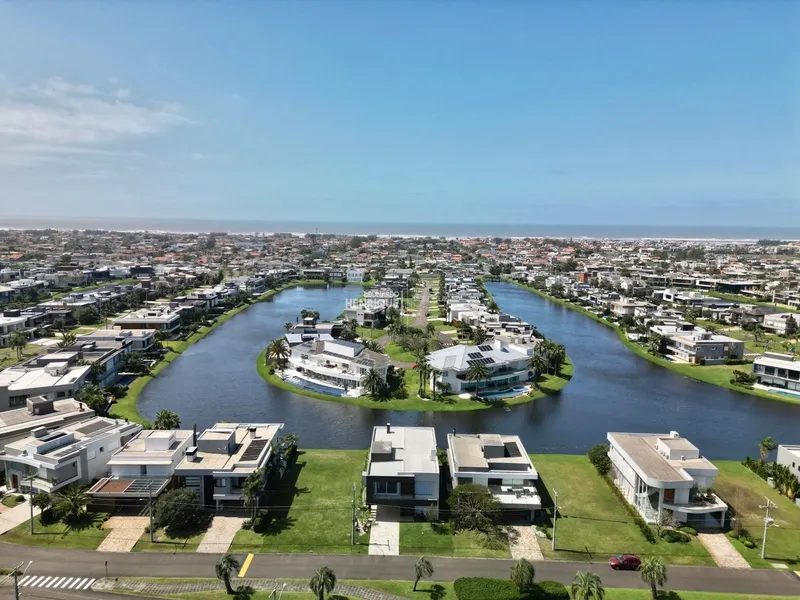 CONDOMÍNIO ENSEADA SOBRADO À VENDA: 1ª foto da galeria de imagens do imóvel