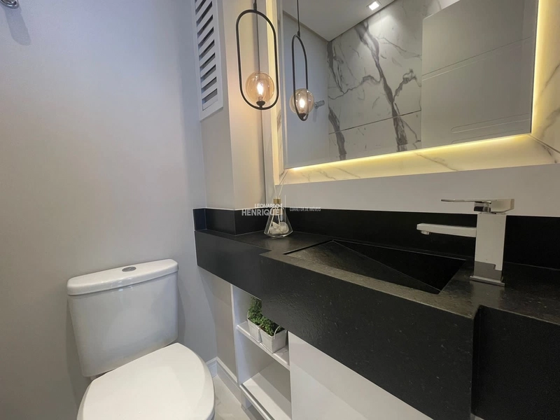 Apartamento de Frente No Centro de Capão da Canoa: 3ª foto da galeria de imagens do imóvel