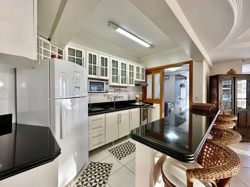 APARTAMENTO DE ESQUINA COM VISTA PARA O MAR!!!: 11ª foto da galeria de imagens do imóvel