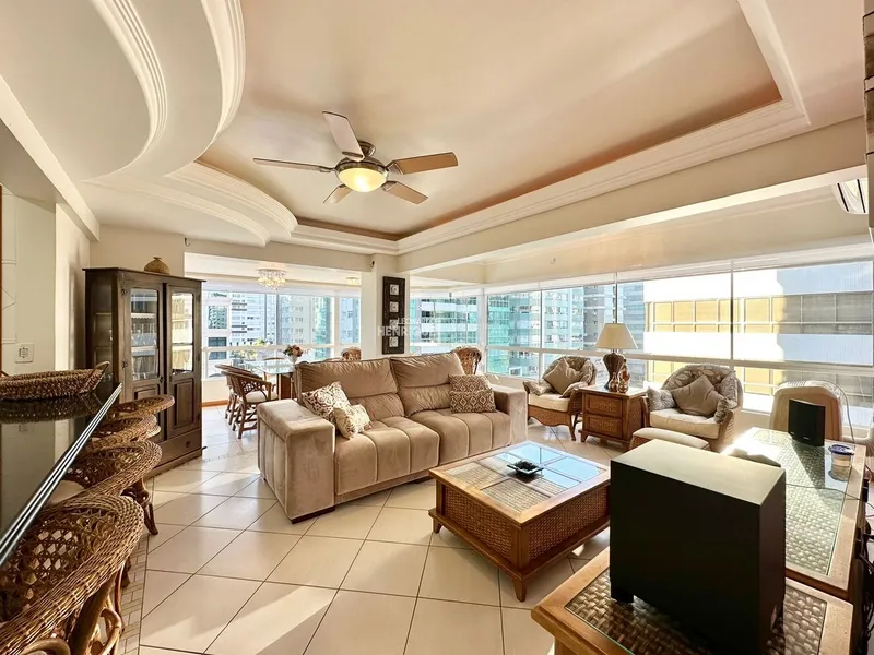 APARTAMENTO DE ESQUINA COM VISTA PARA O MAR!!!: 9ª foto da galeria de imagens do imóvel