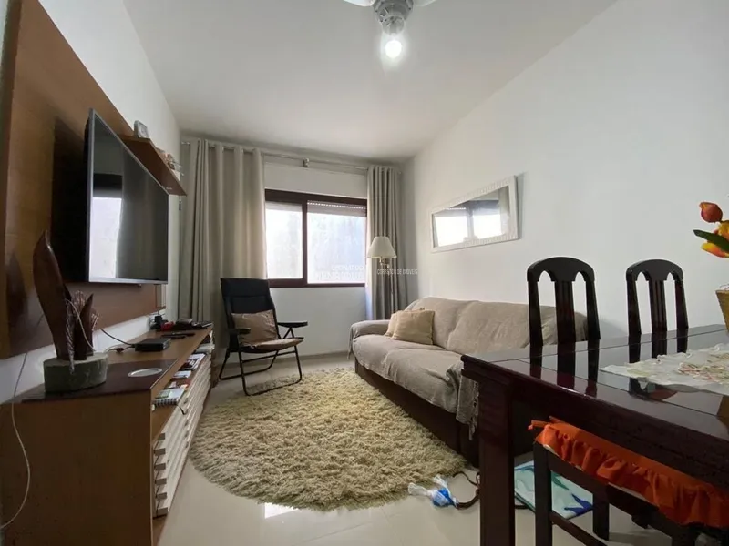 ÓTIMO APARTAMENTO DE DOIS DORMITÓRIOS NO CENTRO: 2ª foto da galeria de imagens do imóvel