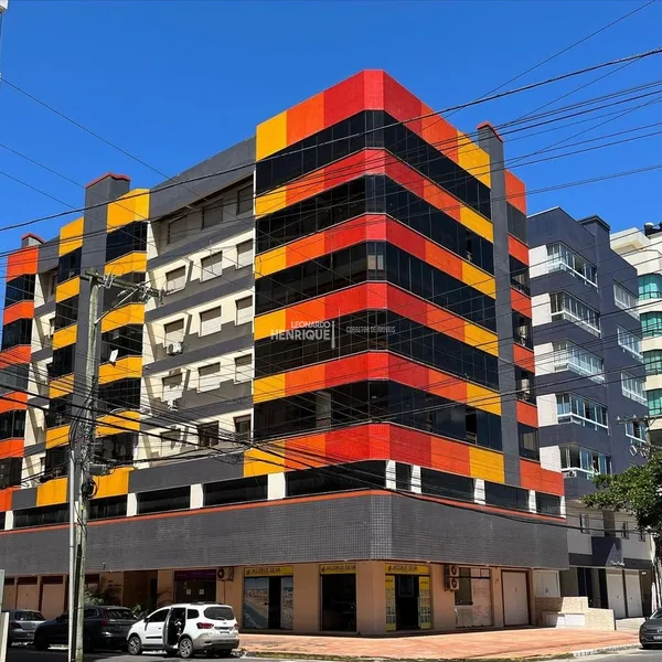 ÓTIMO APARTAMENTO DE TRÊS DORMITÓRIOS: 1ª foto da galeria de imagens do imóvel