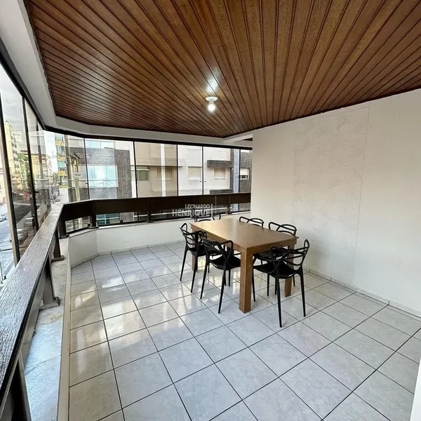 ÓTIMO APARTAMENTO DE TRÊS DORMITÓRIOS: 3ª foto da galeria de imagens do imóvel