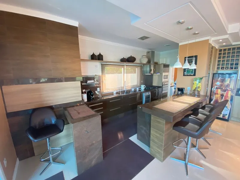 Mansão de esquina a beira mar!!: 8ª foto da galeria de imagens do imóvel