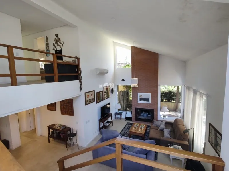 Sobrado beira lago em condomínio fechado de Atlântida: 15ª foto da galeria de imagens do imóvel