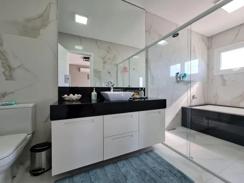 Sobrado em condomínio fechado de alto padrão: 21ª foto da galeria de imagens do imóvel