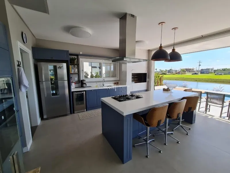 Sobrado em condomínio fechado de alto padrão: 7ª foto da galeria de imagens do imóvel