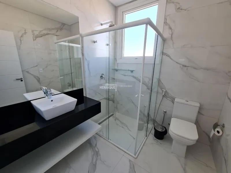 Sobrado em condomínio fechado de alto padrão: 14ª foto da galeria de imagens do imóvel