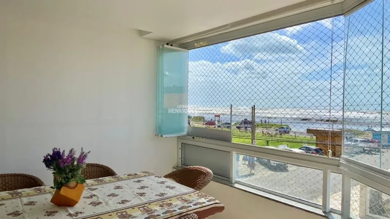 CAPÃO DA CANOA APARTAMENTO À VENDA COM VISTA PARA O MAR: 1ª foto da galeria de imagens do imóvel