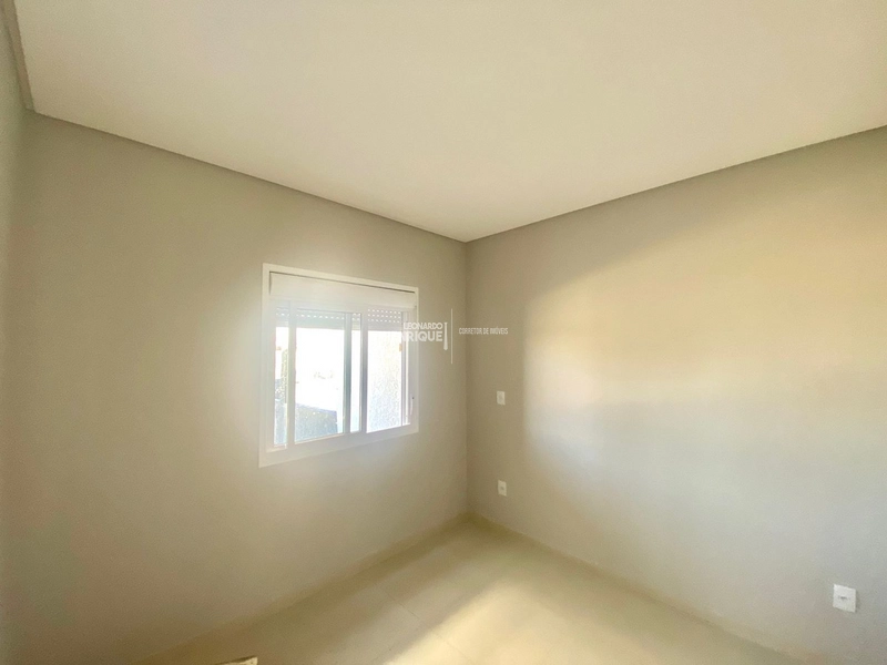 CASA em CAPÃO DA CANOA: 5ª foto da galeria de imagens do imóvel