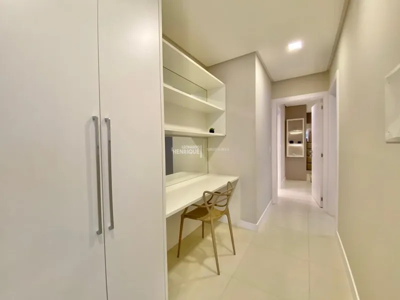 3 Dormitórios com suítes individuais.: 19ª foto da galeria de imagens do imóvel