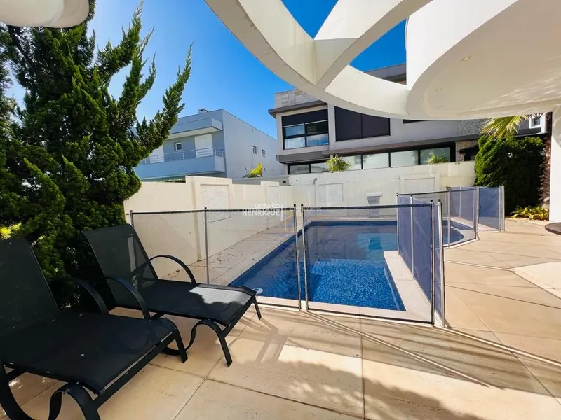 LINDÍSSIMA CASA COM4 SUÍTES: 19ª foto da galeria de imagens do imóvel