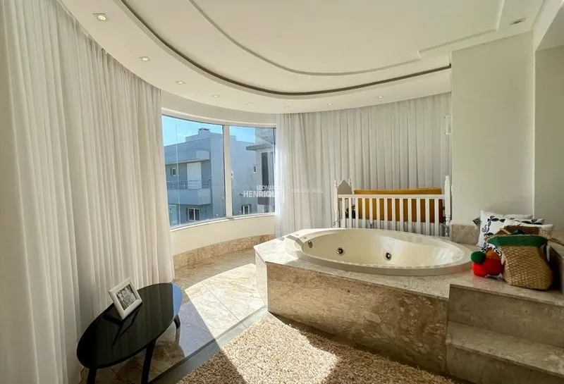 LINDÍSSIMA CASA COM4 SUÍTES: 14ª foto da galeria de imagens do imóvel