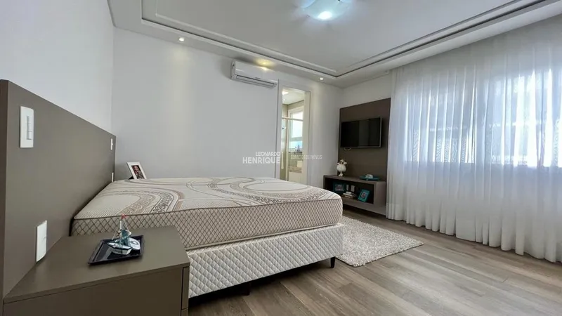 LINDÍSSIMA CASA COM4 SUÍTES: 9ª foto da galeria de imagens do imóvel