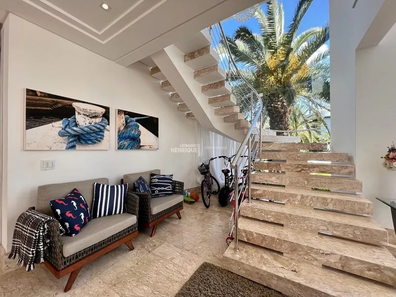 LINDÍSSIMA CASA COM4 SUÍTES: 29ª foto da galeria de imagens do imóvel