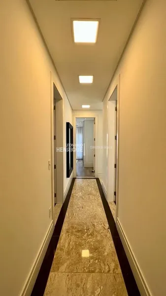 LINDÍSSIMA CASA COM4 SUÍTES: 21ª foto da galeria de imagens do imóvel