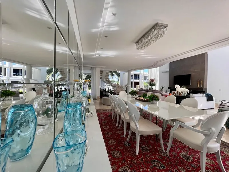 LINDÍSSIMA CASA COM4 SUÍTES: 15ª foto da galeria de imagens do imóvel