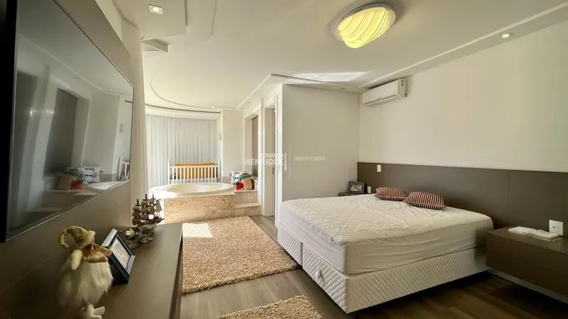 LINDÍSSIMA CASA COM4 SUÍTES: 34ª foto da galeria de imagens do imóvel