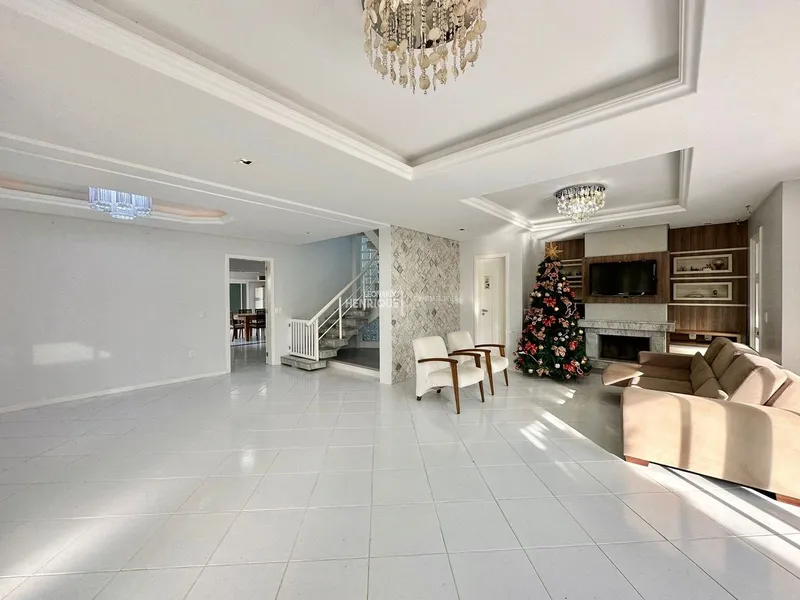 CONDADO DE CAPÃO!!! SOBRADO À VENDA: 3ª foto da galeria de imagens do imóvel