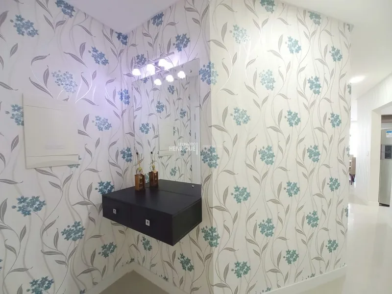 2 DORMITÓRIOS, MOBILIADO E DECORADO NO CENTRO!: 2ª foto da galeria de imagens do imóvel