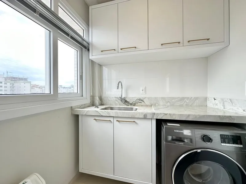 Apartamento no centro com vista Mar: 14ª foto da galeria de imagens do imóvel