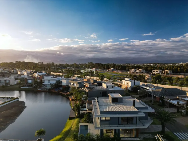 CONDOMÍNIO MALIBU  SOBRADO DE ESQUNA À VENDA: 2ª foto da galeria de imagens do imóvel